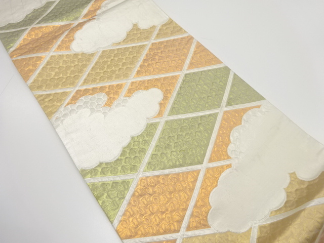 アンティーク　雲に菱模様織出し袋帯（着用可）